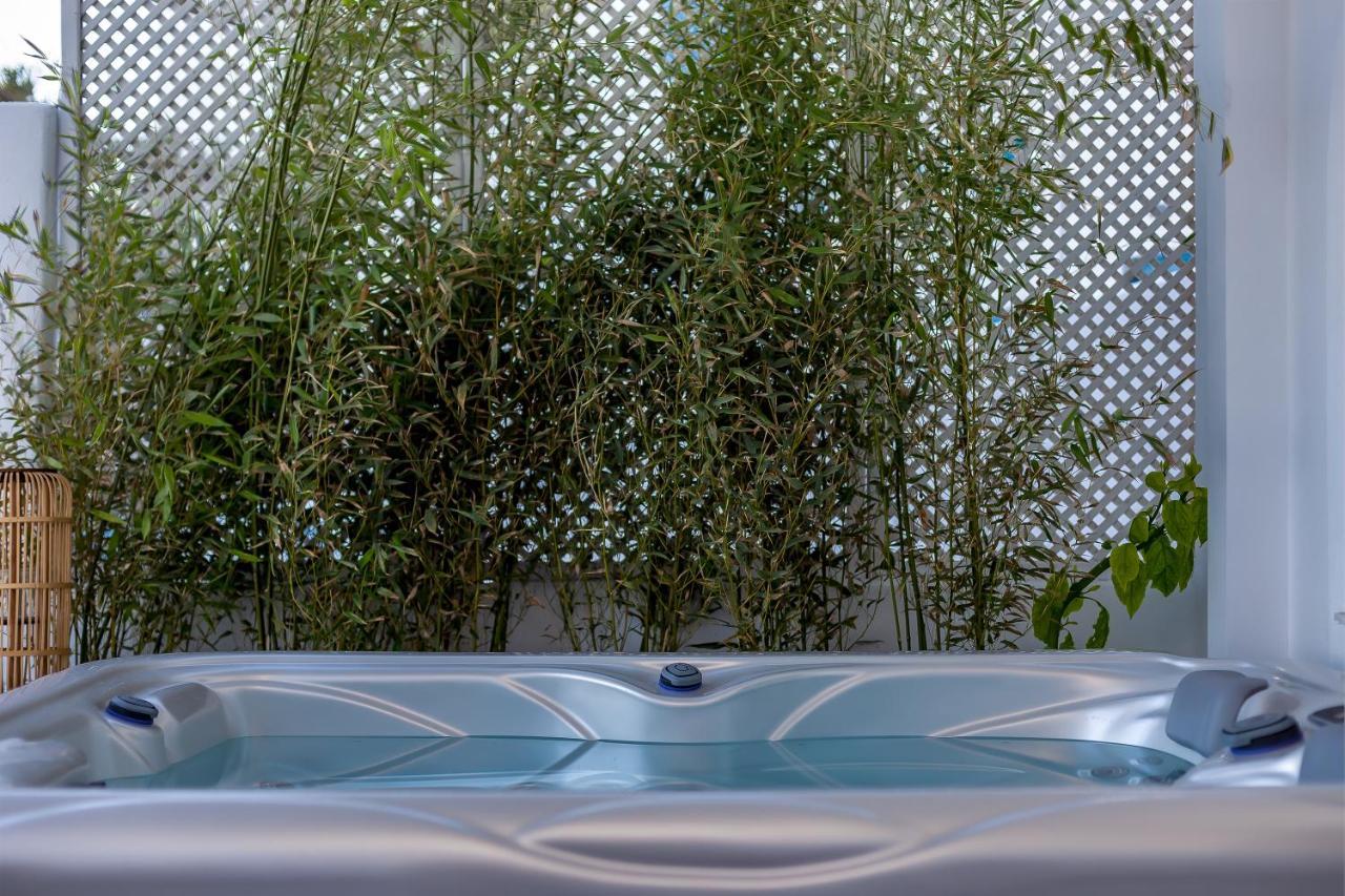 Divino Suites (Adults Only) Fira  Zewnętrze zdjęcie