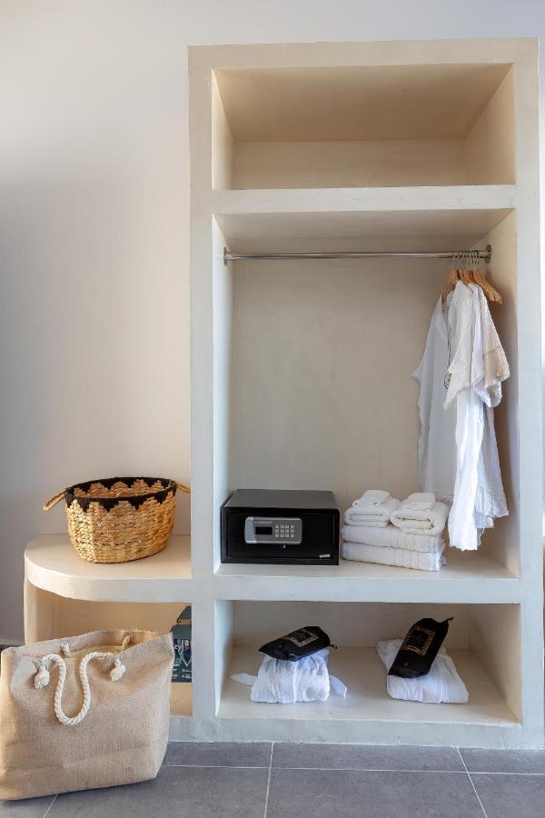 Divino Suites (Adults Only) Fira  Zewnętrze zdjęcie